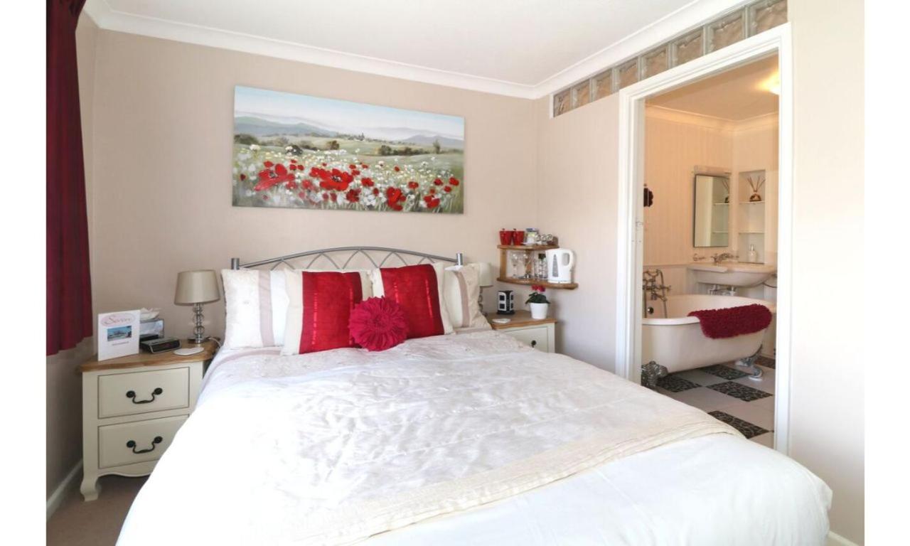 Seven Bed And Breakfast Сейнт Агнес Екстериор снимка